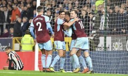 曼联今日爆料新闻视频,今日新闻视频揭秘球队最新动态